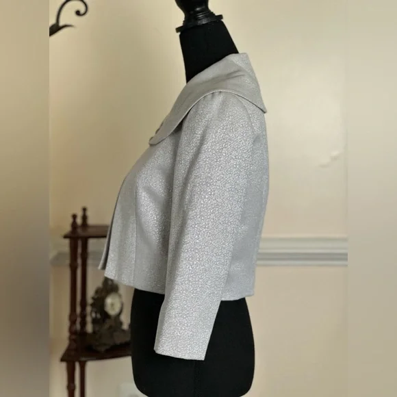 Tahari Women's Silver and Grey Suit Jacket